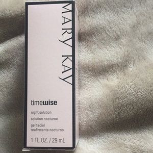 Mary Kay Night Cream - old formula